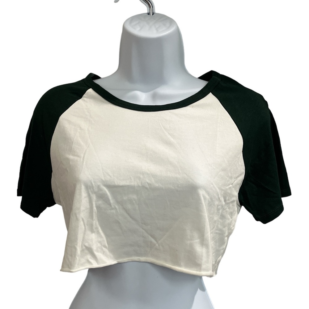 NWT Juniors Heart & Hips top